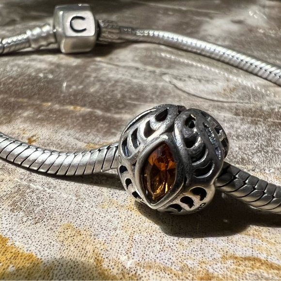 Authentic Amber Swarovski Chamilia- Celebrations November Birthstone 925 Charm - Picture 2 of 8